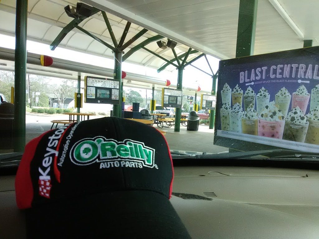 Sonic Drive-In | restaurant | 605 N Main St, Farmerville, LA 71241, USA | 3183683641 OR +1 318-368-3641