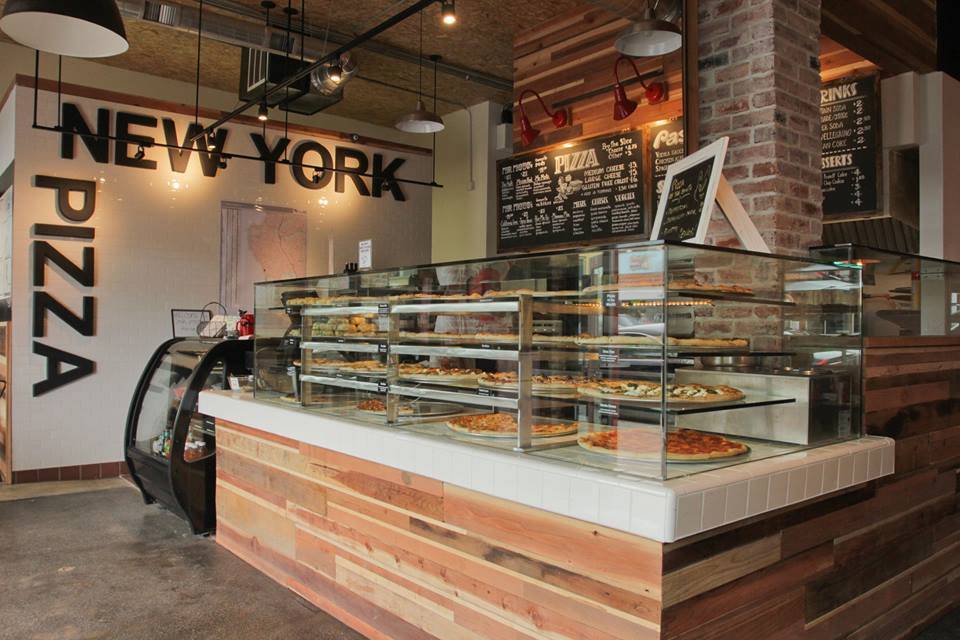 Mr. Moto Pizza House | restaurant | 4653 Mission Blvd, San Diego, CA 92109, USA | 8584900501 OR +1 858-490-0501