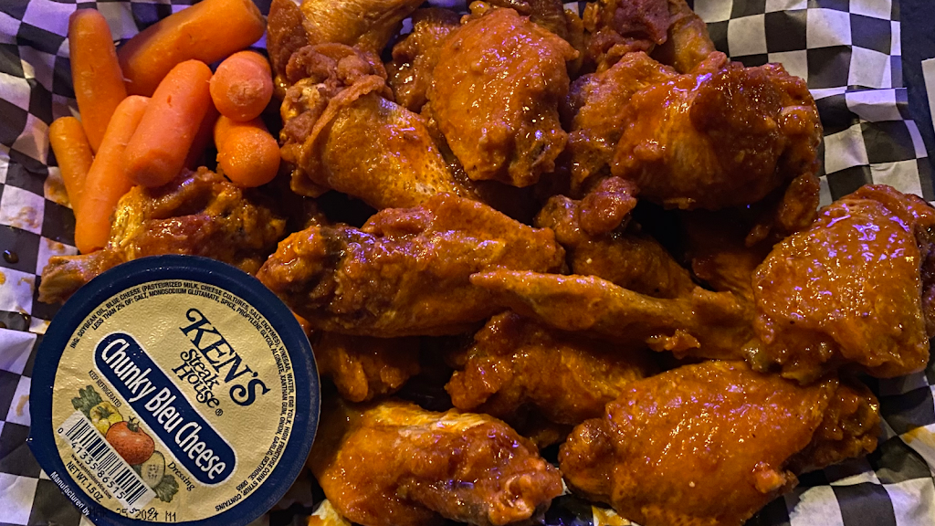 Neighborhood Bar and Grill | restaurant | 3964 Lockport Rd, Niagara Falls, NY 14305, USA | 7163712203 OR +1 716-371-2203