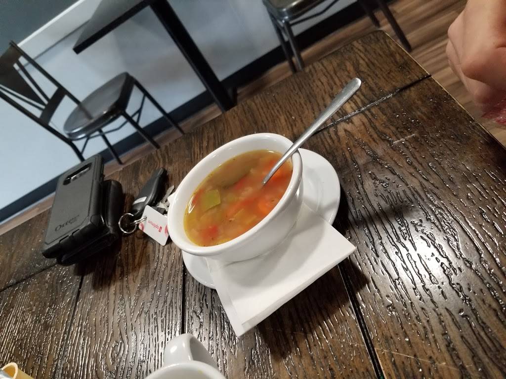 Sandys Family Restaurant | restaurant | 696 Elora St, Mildmay, ON N0G 2J0, Canada | 5193675898 OR +1 519-367-5898