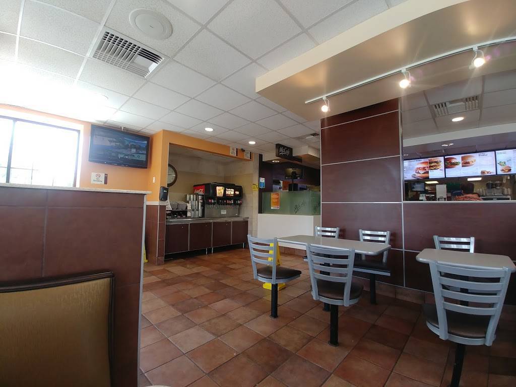 McDonalds | cafe | 789 Main St, Payson, UT 84651, USA | 8014654241 OR +1 801-465-4241