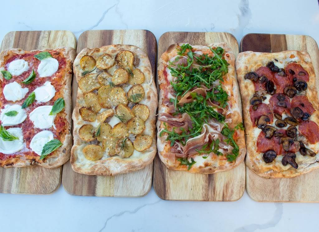 Pomo Pizza - Biltmore | restaurant | 2502 E Camelback Rd STE A&B, Phoenix, AZ 85016, USA | 6029545278 OR +1 602-954-5278