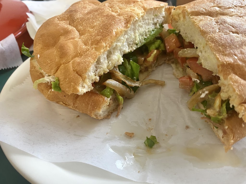 El Comienzo Mexican Restaurant | restaurant | 2530 Ruiz St, San Antonio, TX 78207, USA | 2102513358 OR +1 210-251-3358