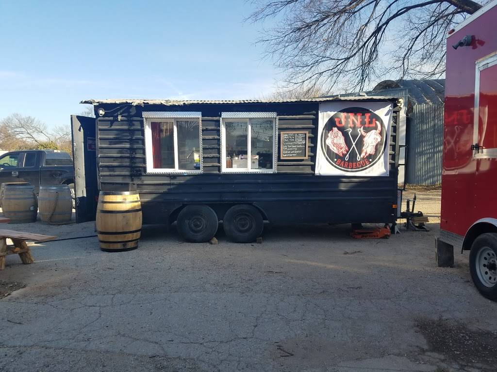 JNL Barbecue | restaurant | 1505 Town Creek Dr, Austin, TX 78741, USA | 5128399469 OR +1 512-839-9469