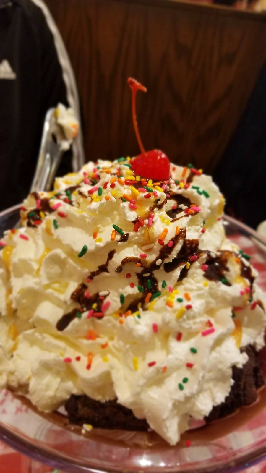 Buca di Beppo Italian Restaurant | restaurant | 2728 Gannon Rd, St Paul, MN 55116, USA | 6517724388 OR +1 651-772-4388