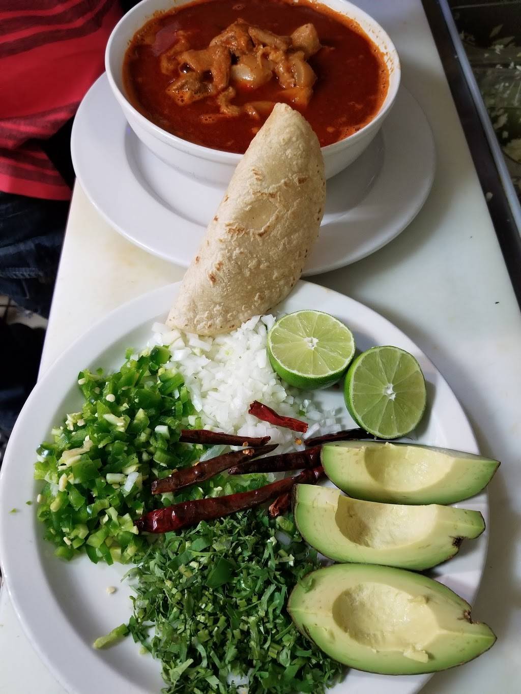 Restaurant y Taqueria Guerrero | restaurant | 1922 W 47th St, Chicago, IL 60609, USA | 7739927416 OR +1 773-992-7416