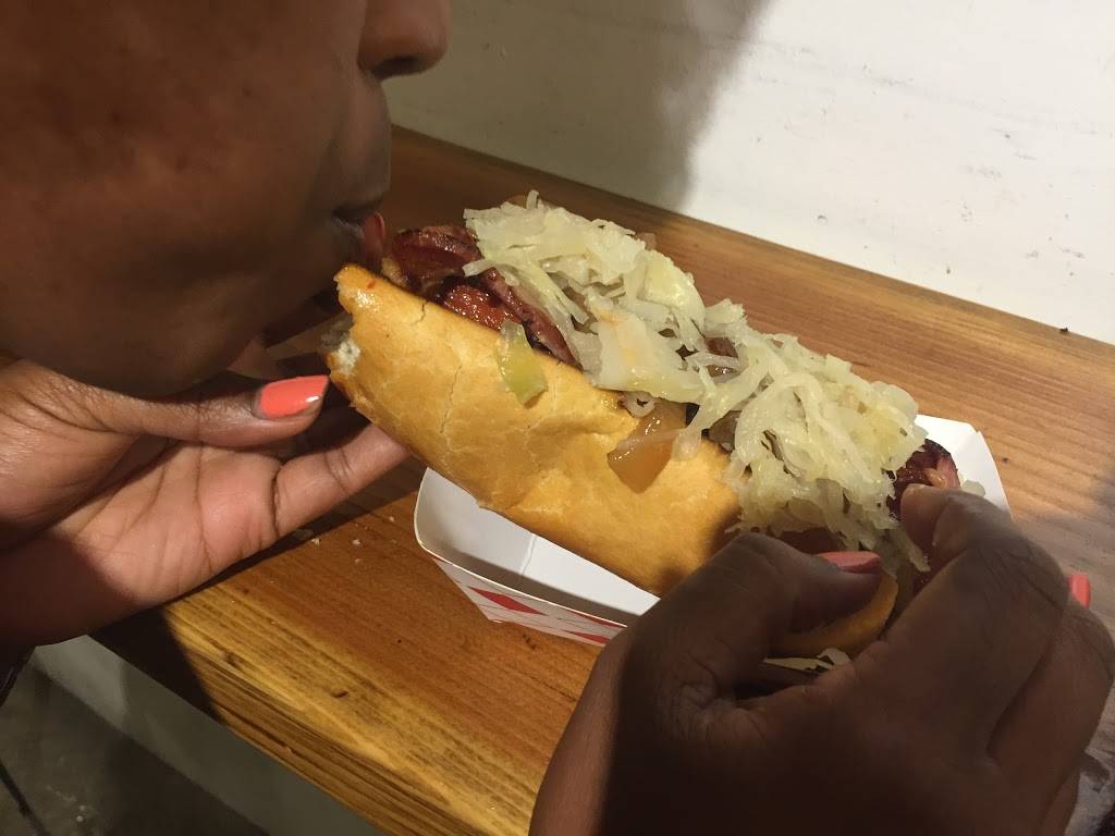 Garage Cafe | cafe | 320 11th St, San Francisco, CA 94103, USA | 4158610888 OR +1 415-861-0888