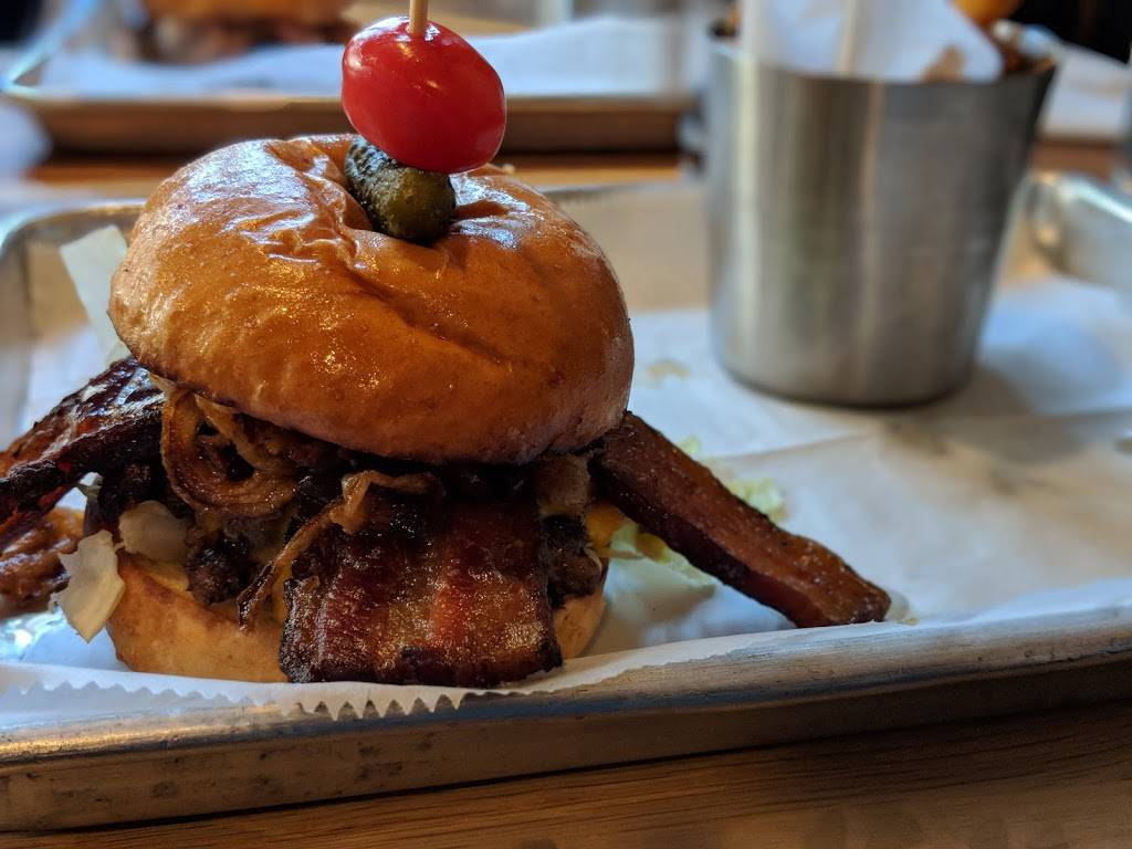 Farmer & The Cow | restaurant | 413 N Market St, Wilmington, DE 19801, USA | 3024075957 OR +1 302-407-5957