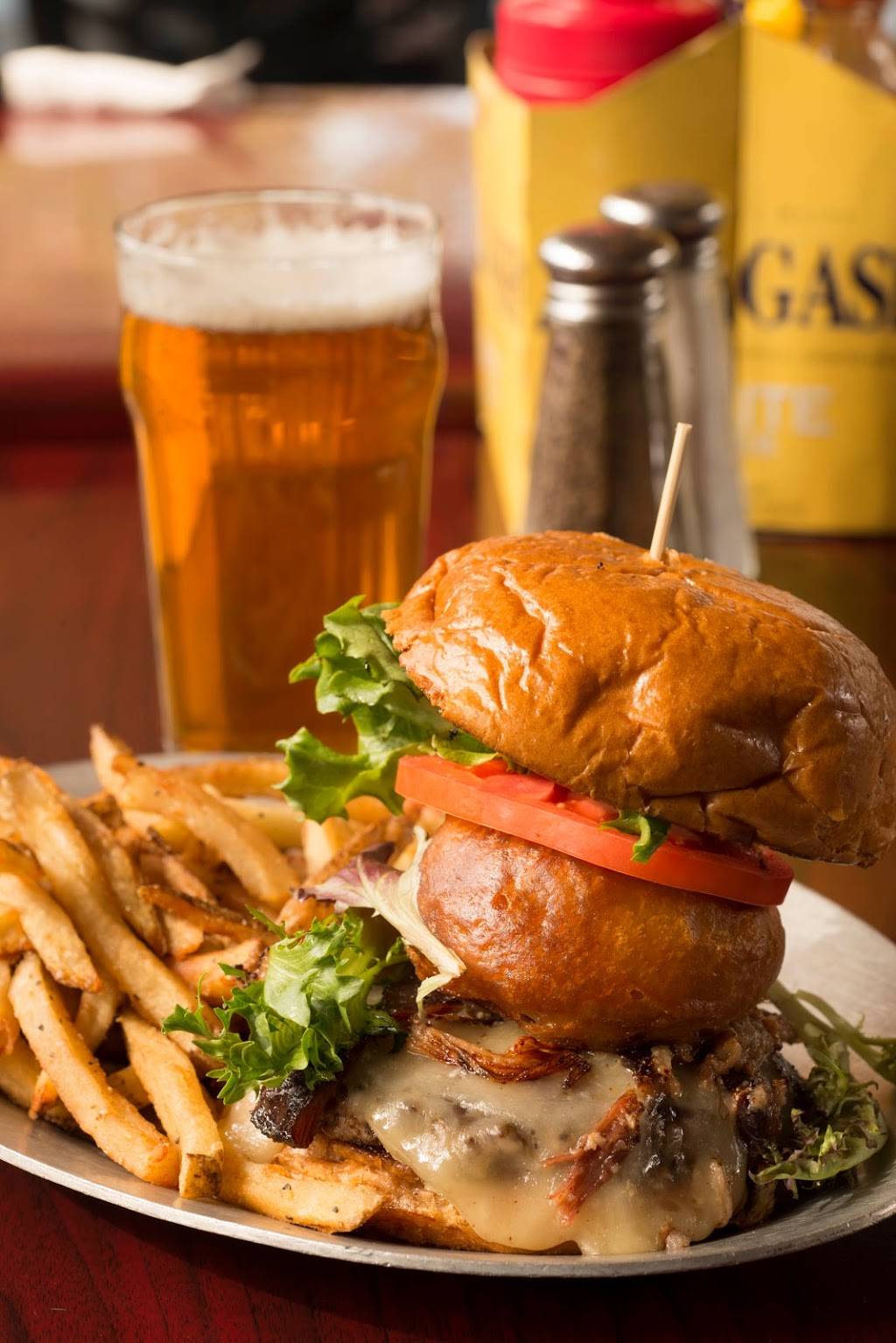 Hammock Shops Village | shopping mall | 10880 Ocean Hwy, Pawleys Island, SC 29585, USA | 8433502220 OR +1 843-350-2220