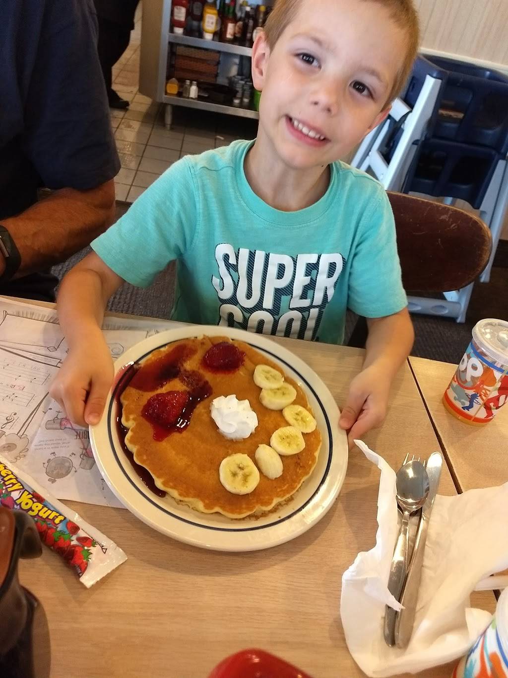 IHOP | restaurant | 15350 Shawnee Mission Pkwy, Shawnee, KS 66217, USA | 9139624467 OR +1 913-962-4467