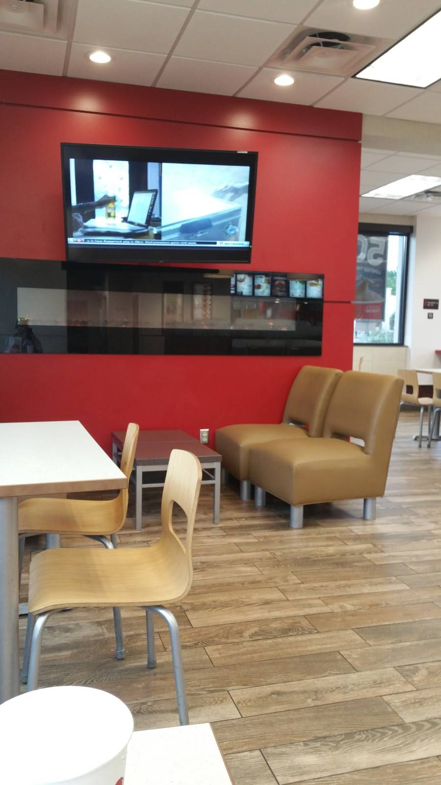 Wendys | restaurant | 2238 Beechmont Ave, Cincinnati, OH 45230, USA | 5132314834 OR +1 513-231-4834