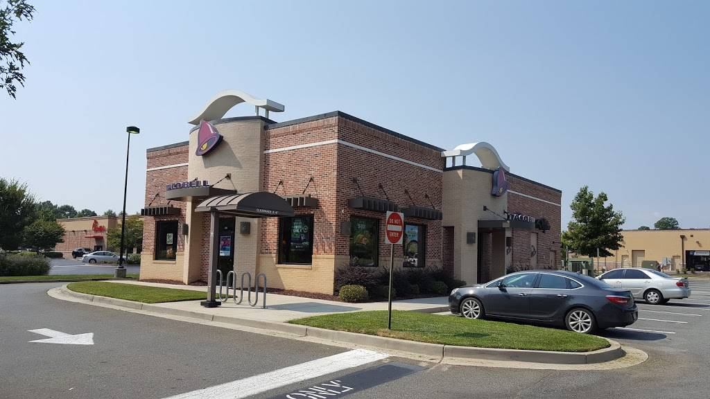 Taco Bell | meal takeaway | 8425 Davis Lake Pkwy, Charlotte, NC 28269, USA | 7049210484 OR +1 704-921-0484