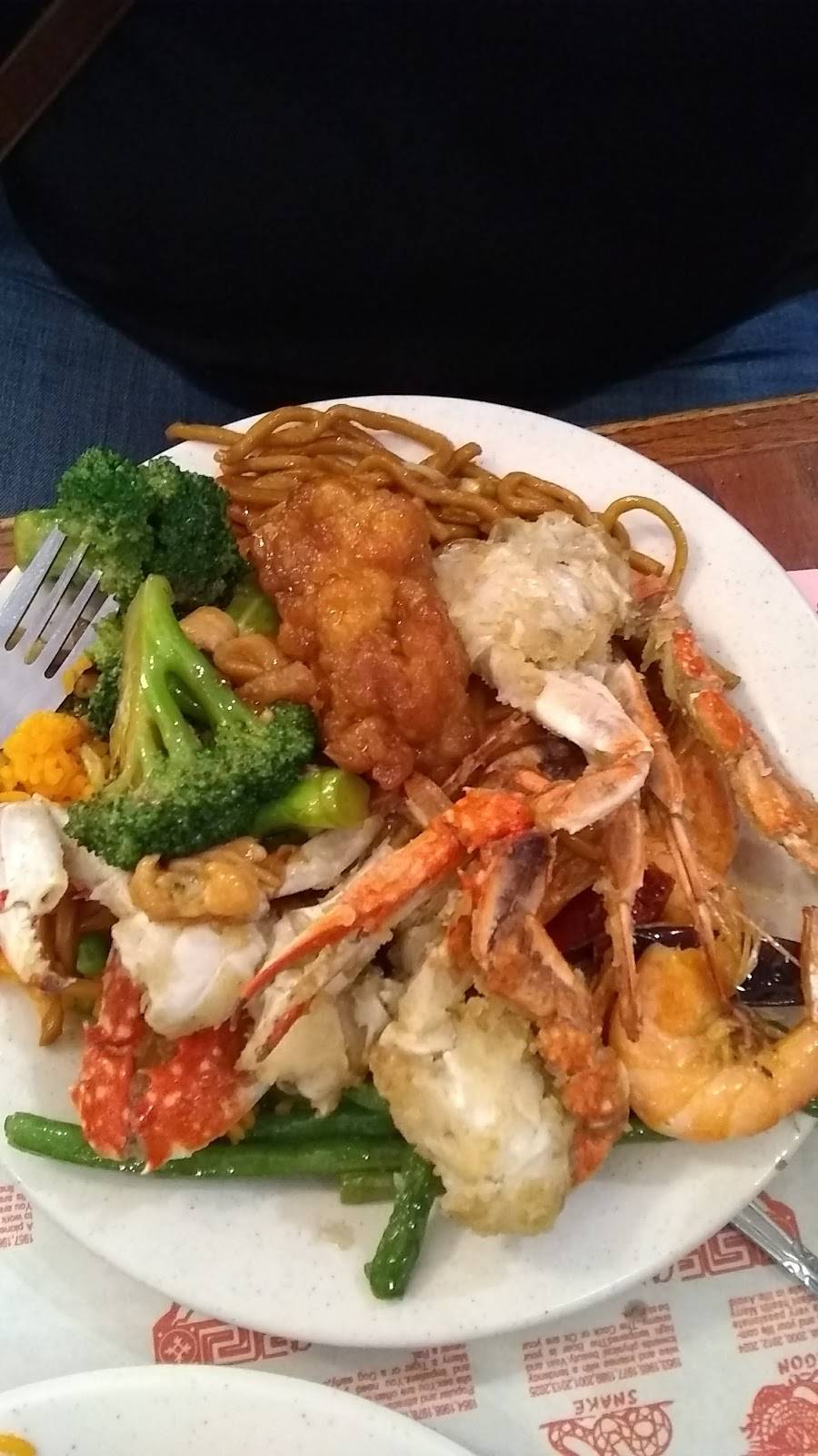 Merryland Buffet | restaurant | 325 E 149th St, Bronx, NY 10451, USA | 7189933608 OR +1 718-993-3608