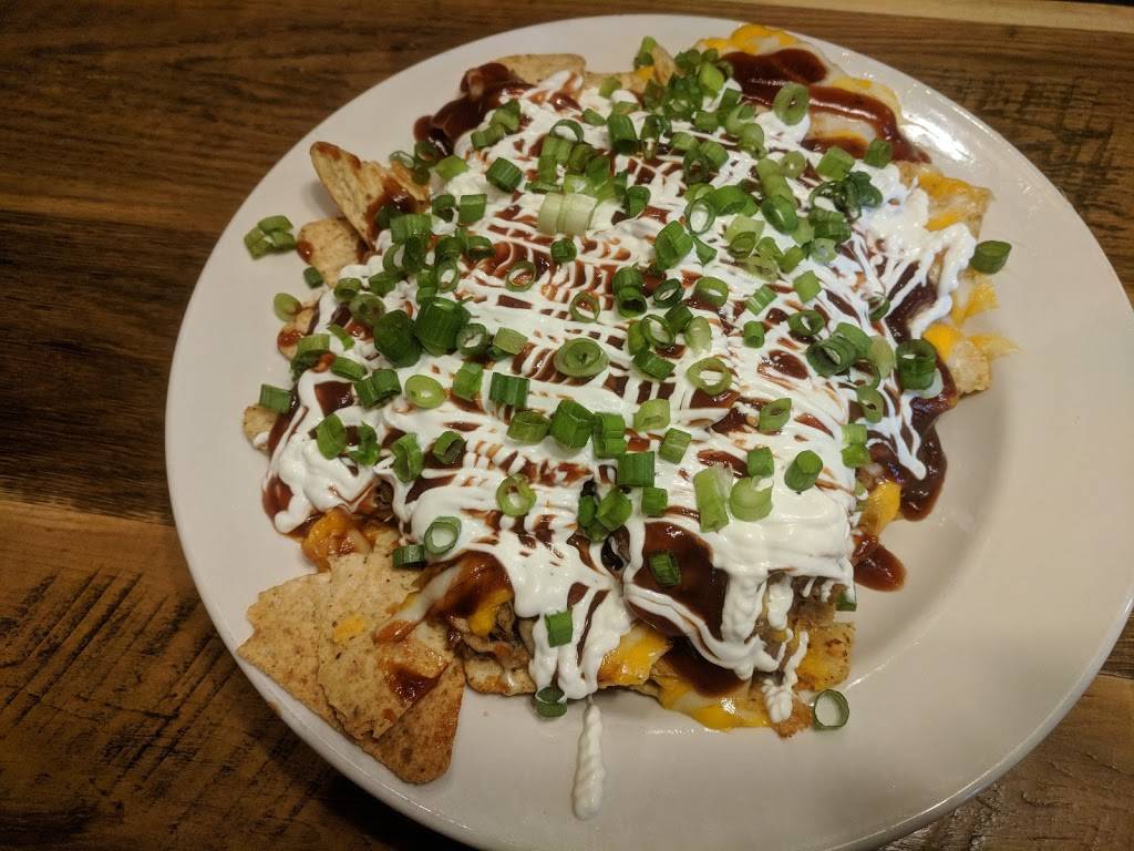 Duffers | restaurant | 39 W 2nd St, Fredericktown, OH 43019, USA | 7406942561 OR +1 740-694-2561