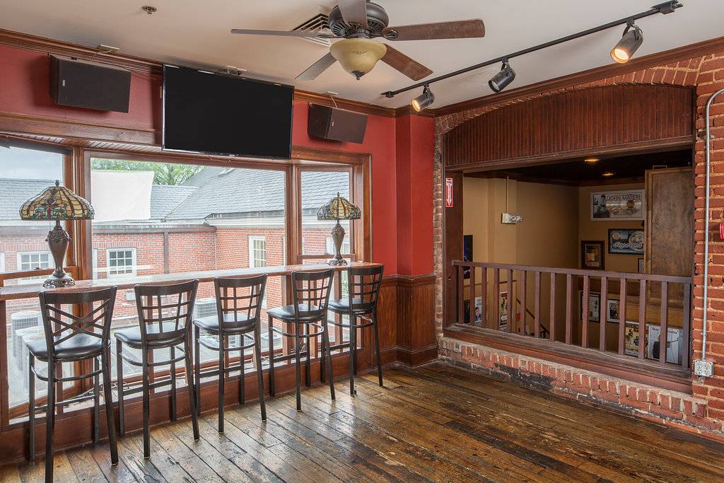 Eddies Attic | restaurant | 515 N McDonough St, Decatur, GA 30030, USA | 4043774976 OR +1 404-377-4976