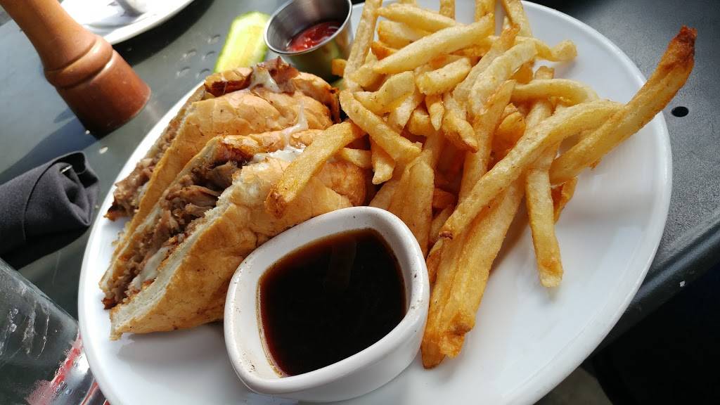 Marlows Tavern | restaurant | 1311 Johnson Ferry Rd #208, Marietta, GA 30068, USA | 7709777747 OR +1 770-977-7747