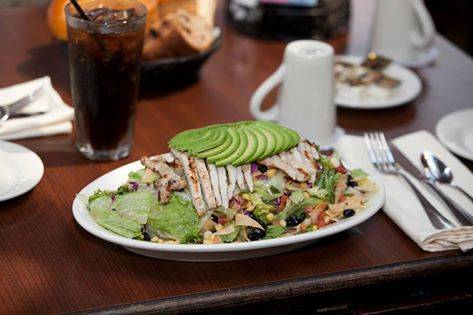 Omega Restaurant & Bakery | bakery | 9100 W Golf Rd, Niles, IL 60714, USA | 8472967777 OR +1 847-296-7777