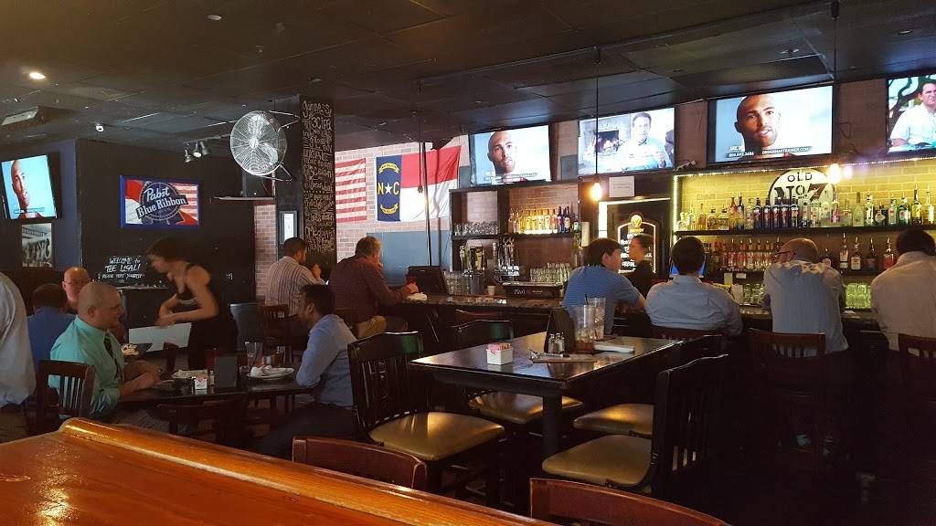 The Local | restaurant | 105 E 5th St, Charlotte, NC 28202, USA | 7043470035 OR +1 704-347-0035