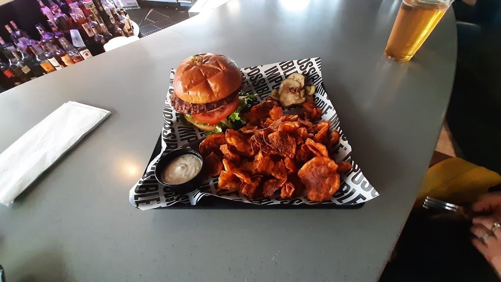 Binions Cafe | restaurant | 128 E Fremont St, Las Vegas, NV 89101, USA | 7023821600 OR +1 702-382-1600