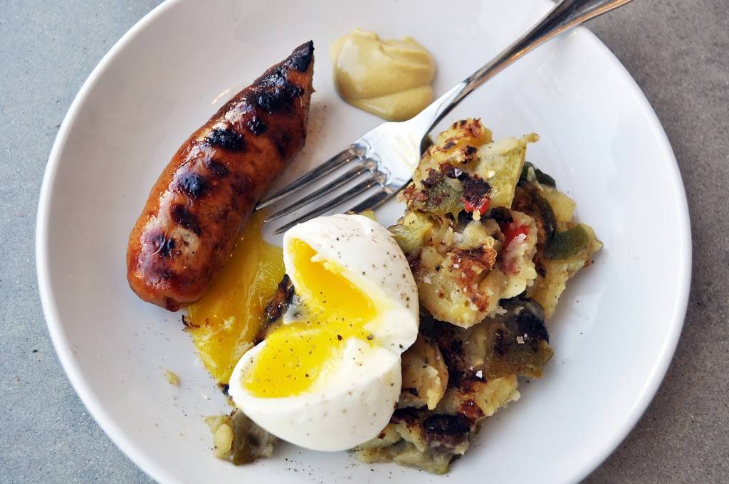 Local Foods Cafe | cafe | 1427 W Willow St #2, Chicago, IL 60642, USA | 31243265751 OR +1 312-432-6575 ext. 1