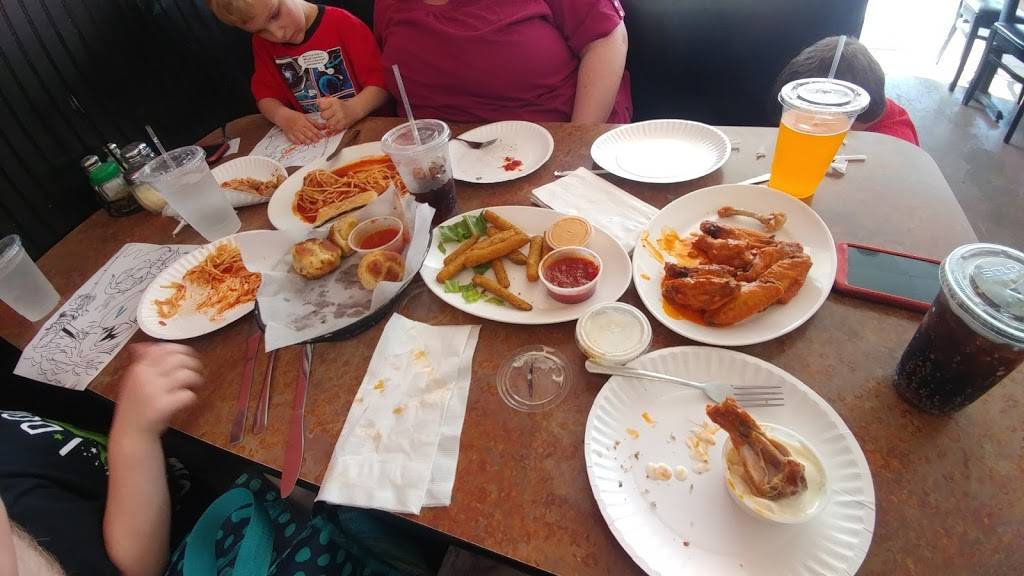 Brooklyn Boys Pizza | restaurant | 119 Marketplace Ave, Mooresville, NC 28117, USA | 7046962697 OR +1 704-696-2697