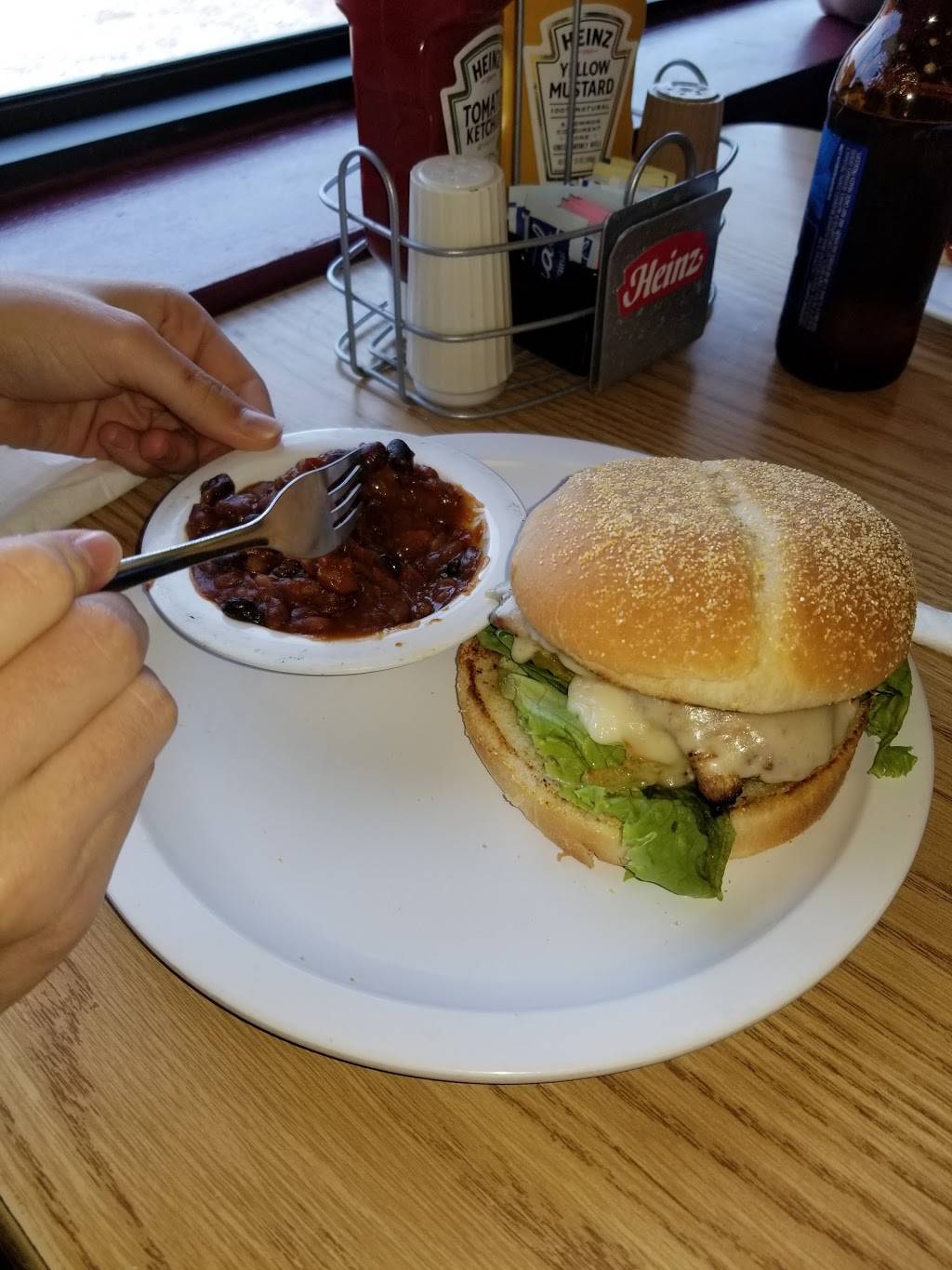 Hokie Smokie | restaurant | 2104 W Mountcastle Dr, Johnson City, TN 37604, USA | 4232320801 OR +1 423-232-0801