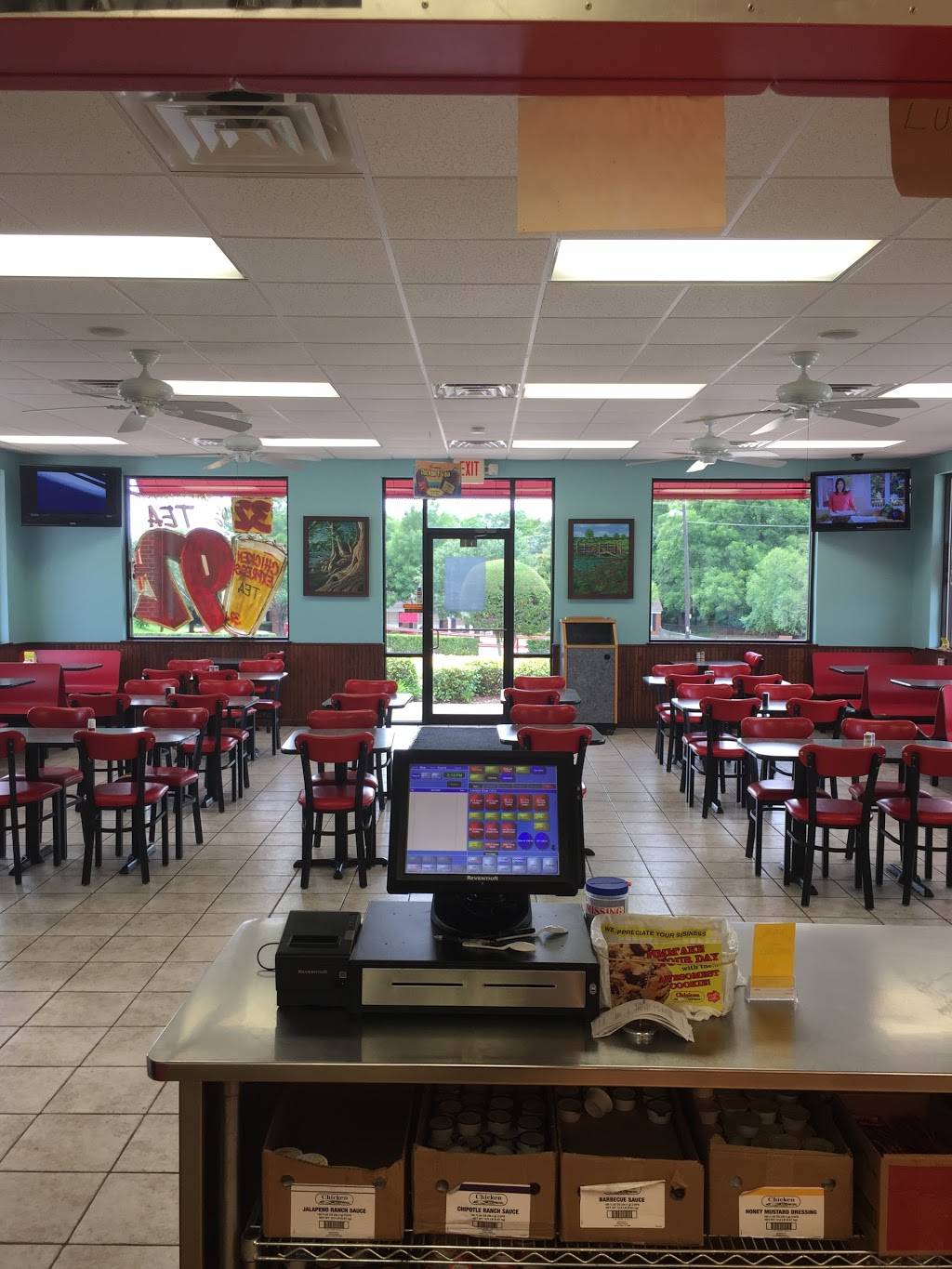 Chicken Express | restaurant | 802 S Cockrell Hill Rd, Duncanville, TX 75137, USA | 9722832500 OR +1 972-283-2500