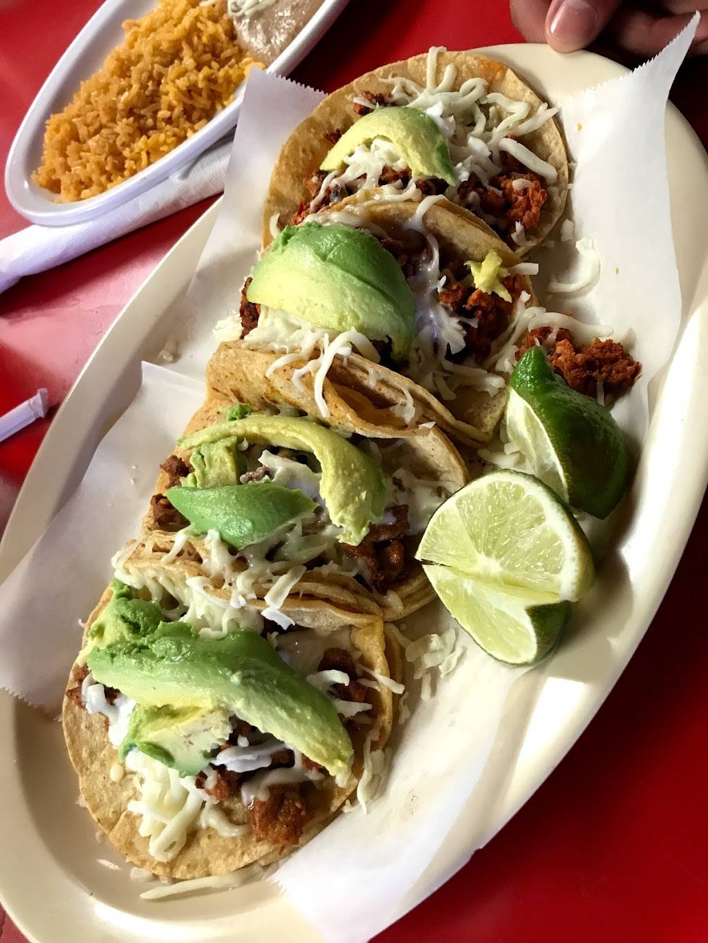 Flamingos Mexican Restaurant & Grocery | restaurant | 425 S Main St, South Bend, IN 46601, USA | 5742341546 OR +1 574-234-1546