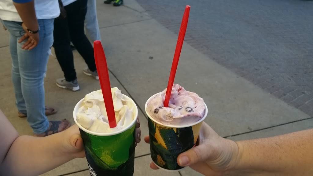 Dairy Queen Store | restaurant | 1609 Atlantic Ave, Virginia Beach, VA 23451, USA | 7574225108 OR +1 757-422-5108