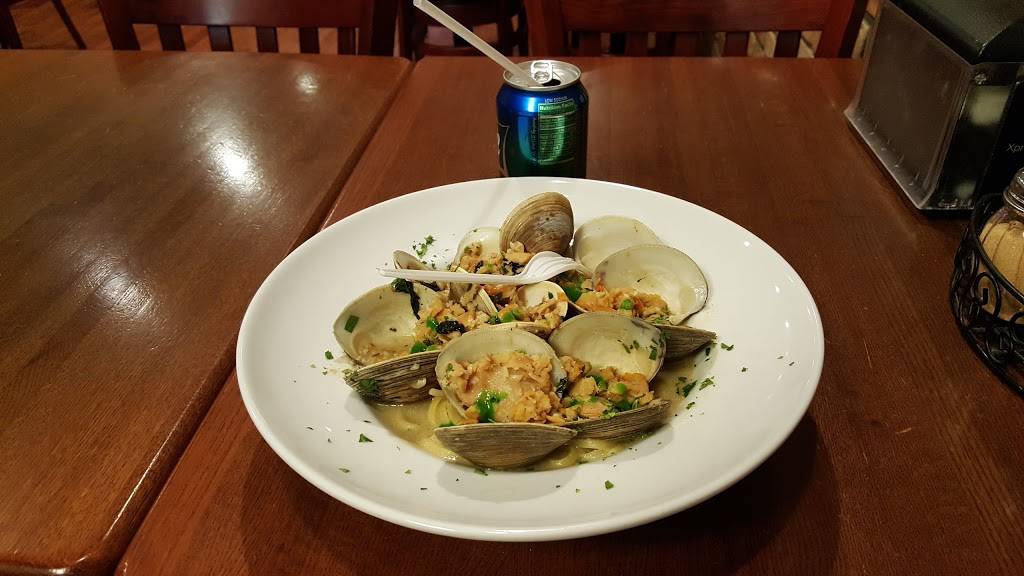 Central Pizzeria | restaurant | 126 W Main St, Somerville, NJ 08876, USA | 9087228272 OR +1 908-722-8272