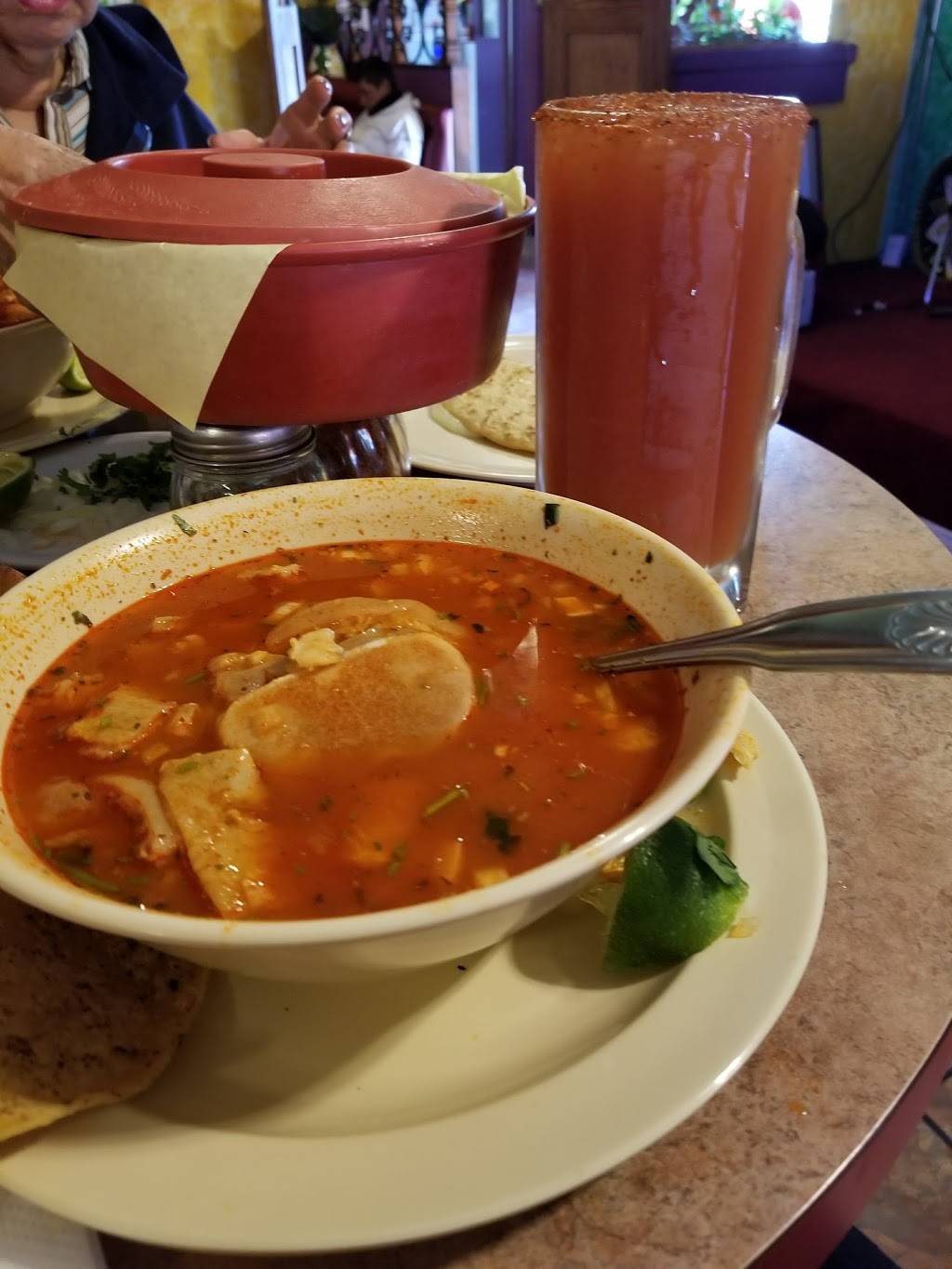 Las Flautas Restaurant | restaurant | 2715 East Cesar E Chavez Avenue, Los Angeles, CA 90033, USA | 3232635215 OR +1 323-263-5215