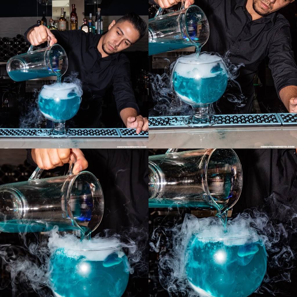 AquaZure Restaurant & Bar | restaurant | 1155 Main St STE 120, Jupiter, FL 33458, USA | 5614295464 OR +1 561-429-5464