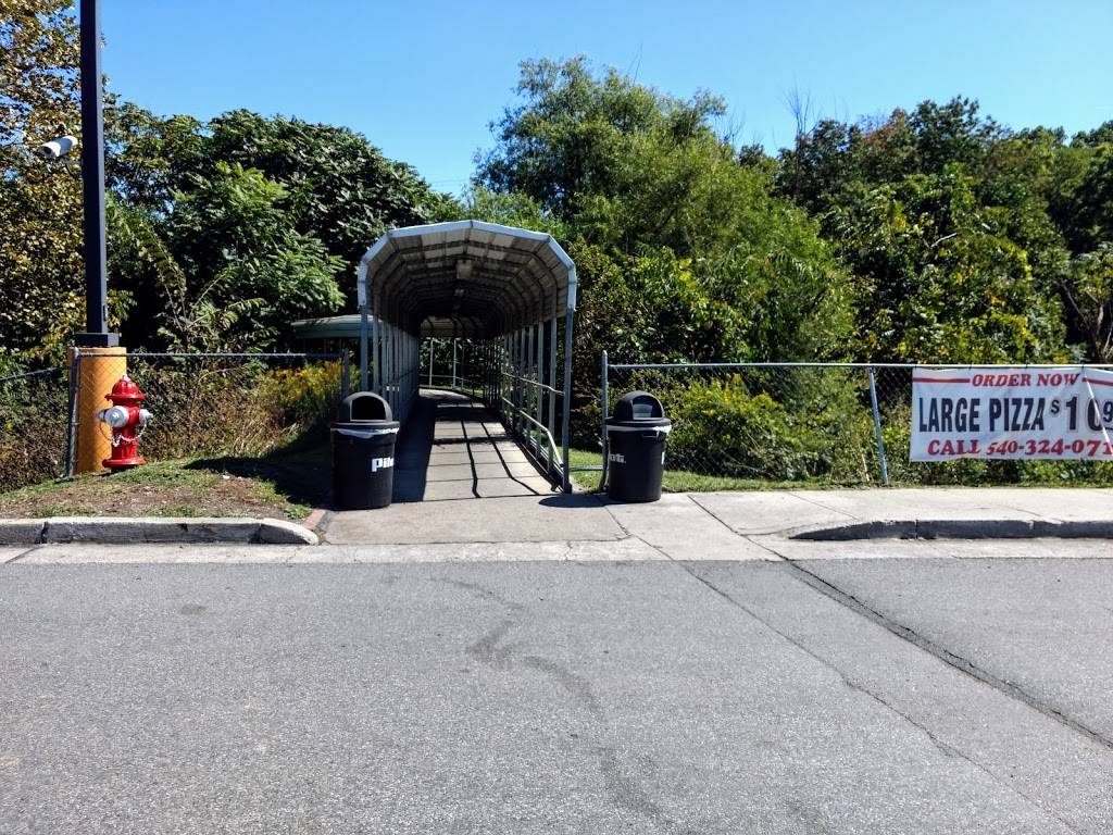 Pilot Travel Center | restaurant | 3541 Lee Jackson Hwy, Staunton, VA 24401, USA | 5403240714 OR +1 540-324-0714