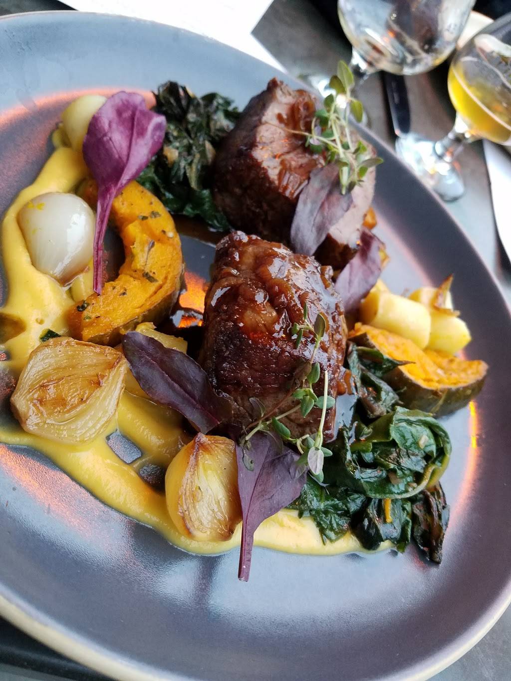 The Cork and Craft | restaurant | 16990 Via Tazon, San Diego, CA 92127, USA | 8586182463 OR +1 858-618-2463