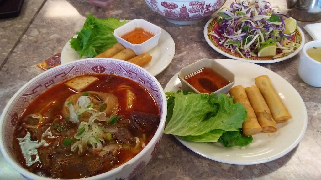 Bun Bo Hue Duc Chuong 3 | restaurant | 12804 Gulf Fwy, Houston, TX 77034, USA | 2814813603 OR +1 281-481-3603