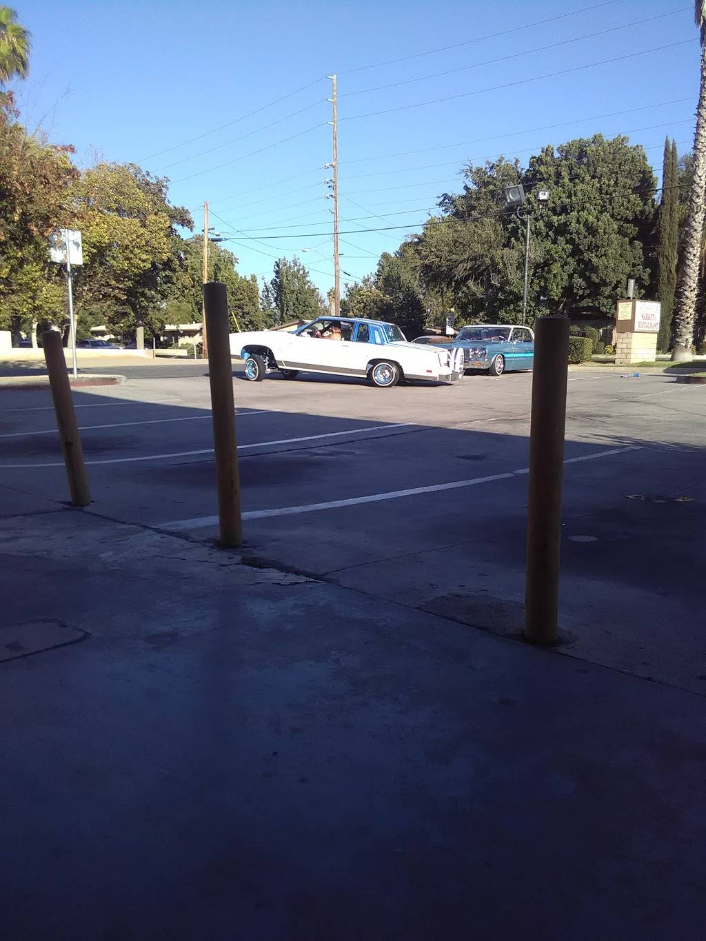 Goody Food Store | restaurant | 9475 California Ave, Riverside, CA 92503, USA | 9516886369 OR +1 951-688-6369