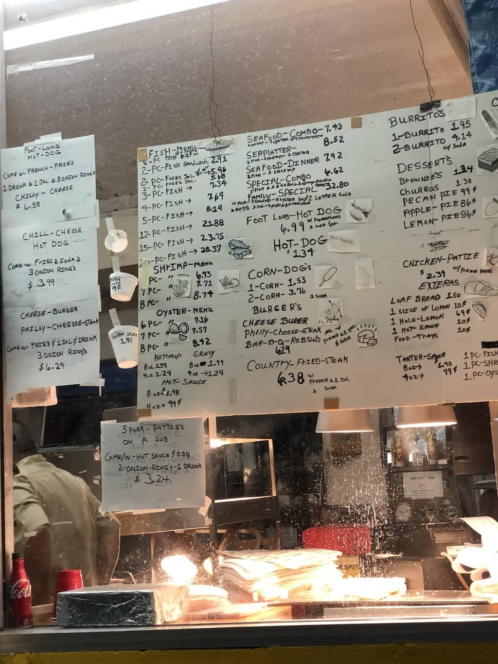 Golden Nuggett Fried Chicken | meal takeaway | 126 Old Hwy 90 W, San Antonio, TX 78237, USA | 2104352211 OR +1 210-435-2211