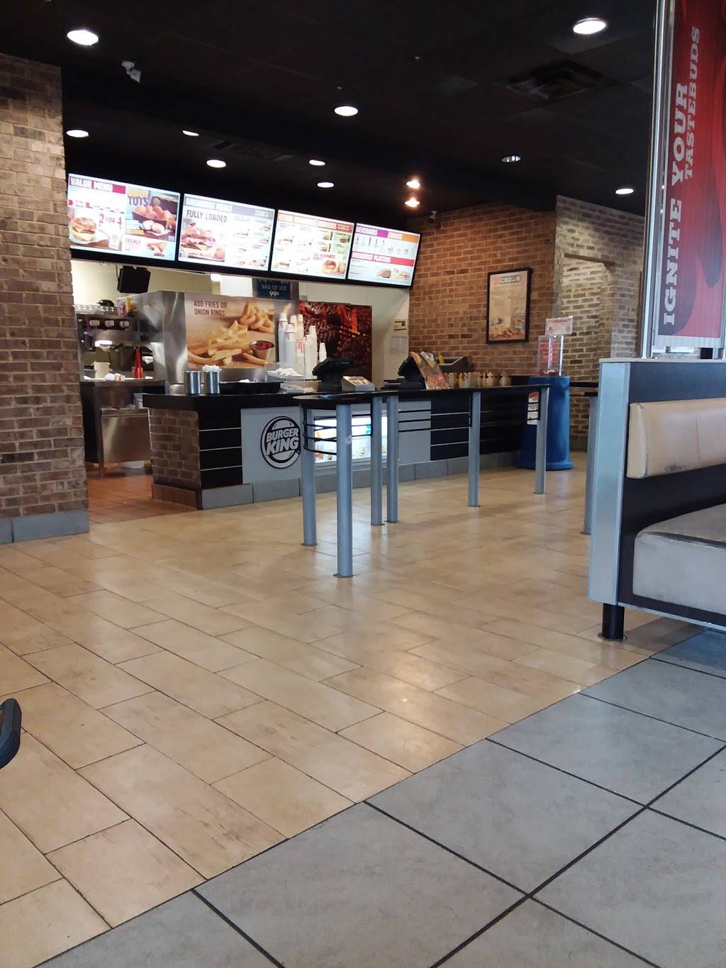 Burger King | restaurant | 1520 N Cooper St, Arlington, TX 76011, USA | 8173033225 OR +1 817-303-3225