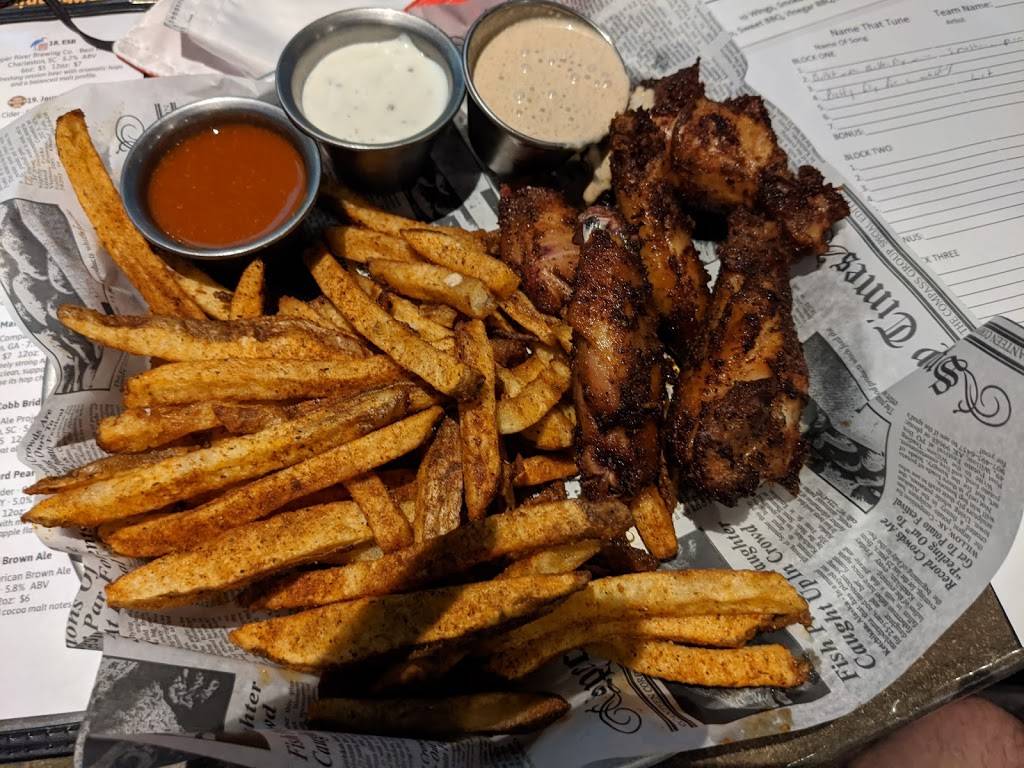 Neighborhood Tap House II | restaurant | 5101 Ashley Phosphate Rd, North Charleston, SC 29418, USA | 8432259090 OR +1 843-225-9090