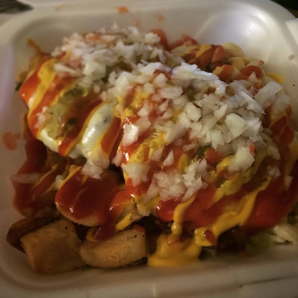 Bellas Greece Hots | restaurant | 745 Maiden Ln, Rochester, NY 14615, USA | 5854812001 OR +1 585-481-2001