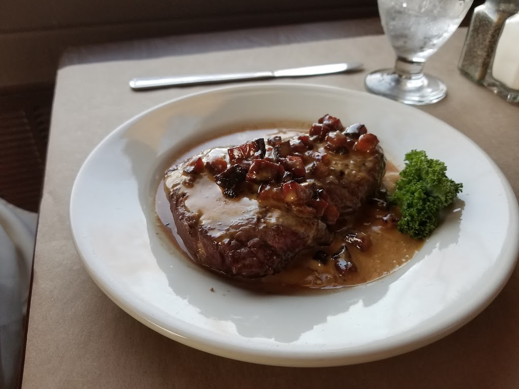 Shady Beach Grille | restaurant | 13655 Shady St, Corona, SD 57227, USA | 6054329867 OR +1 605-432-9867