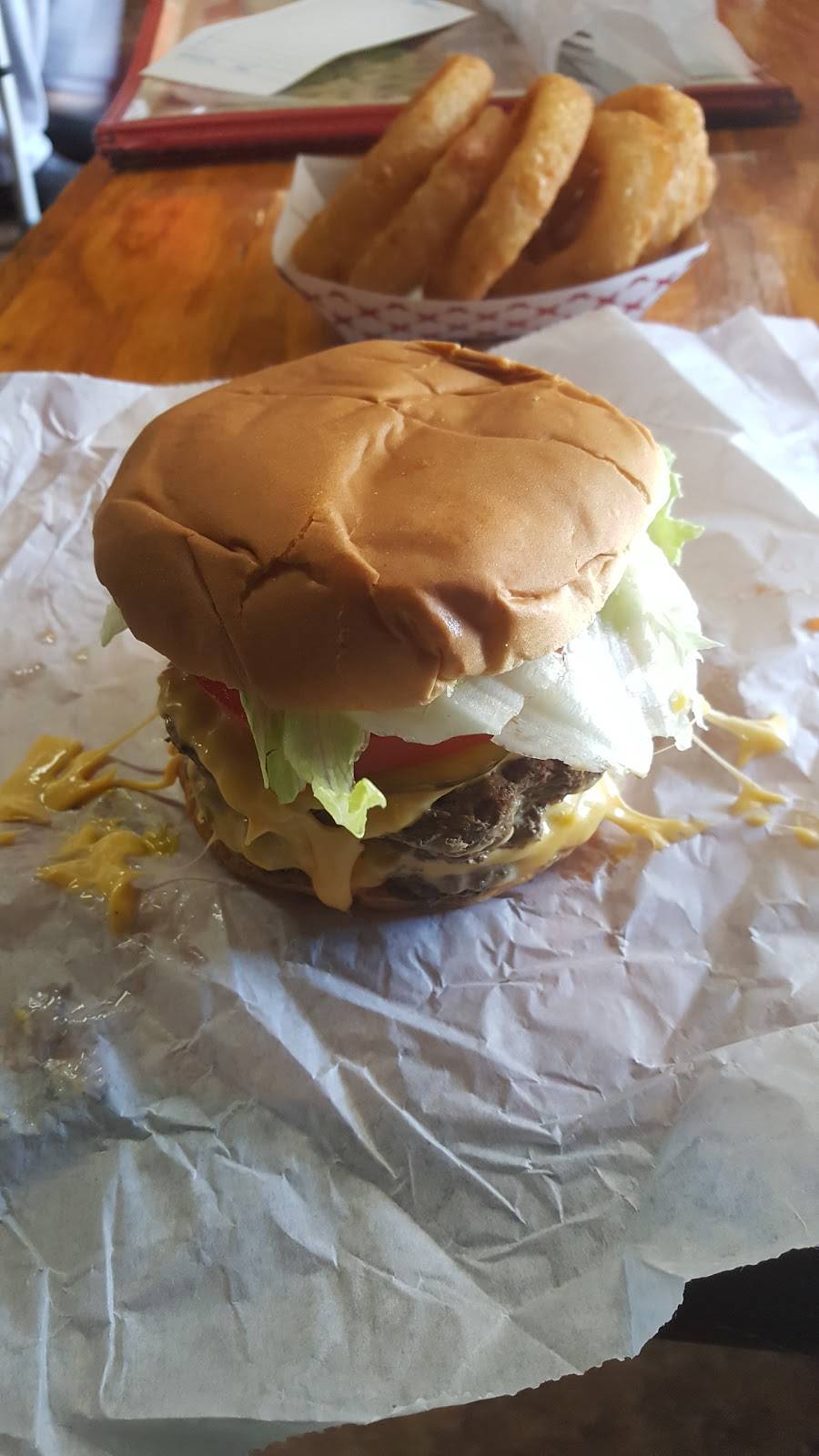 Shack BBQ | restaurant | 7744 Stemley Bridge Rd, Talladega, AL 35160, USA | 2562682005 OR +1 256-268-2005