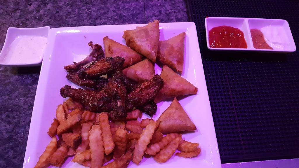 Damera Ethiopian-Eritrean Entertainment, Food and Lounge | restaurant | 3200 Monroe Rd, Charlotte, NC 28205, USA | 7043767147 OR +1 704-376-7147