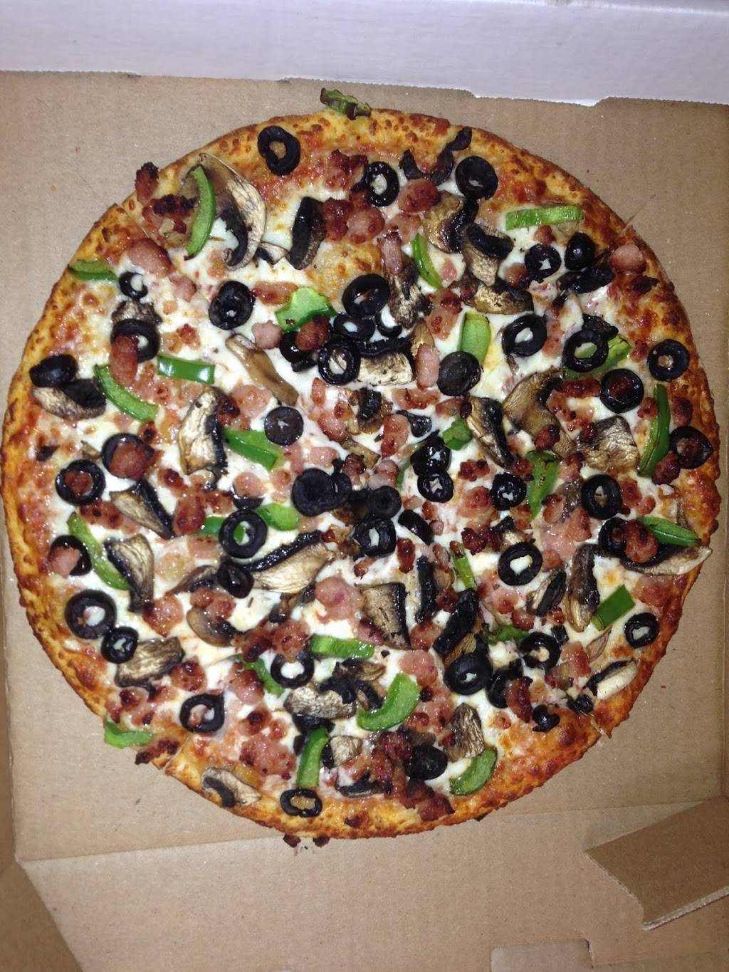 Martinos Pizza & Wings | restaurant | 201 River Oaks Blvd W, Oakville, ON L6H 3S7, Canada | 9058443737 OR +1 905-844-3737