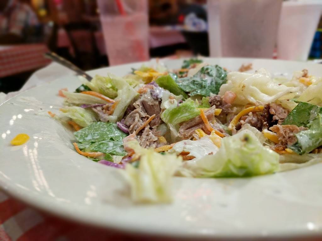 Famous Daves Bar-B-Que | restaurant | 2206 E Williams Field Rd Suite 101, Gilbert, AZ 85296, USA | 4807222781 OR +1 480-722-2781