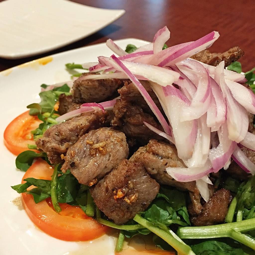 Pho Friendly 18 | restaurant | 8750 Jane St Unit 5-6, Concord, ON L4K 2M9, Canada | 9055975582 OR +1 905-597-5582