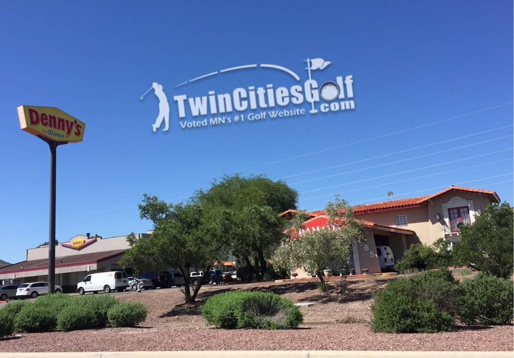 Dennys | restaurant | 555 N Freeway, Tucson, AZ 85745, USA | 5206238249 OR +1 520-623-8249
