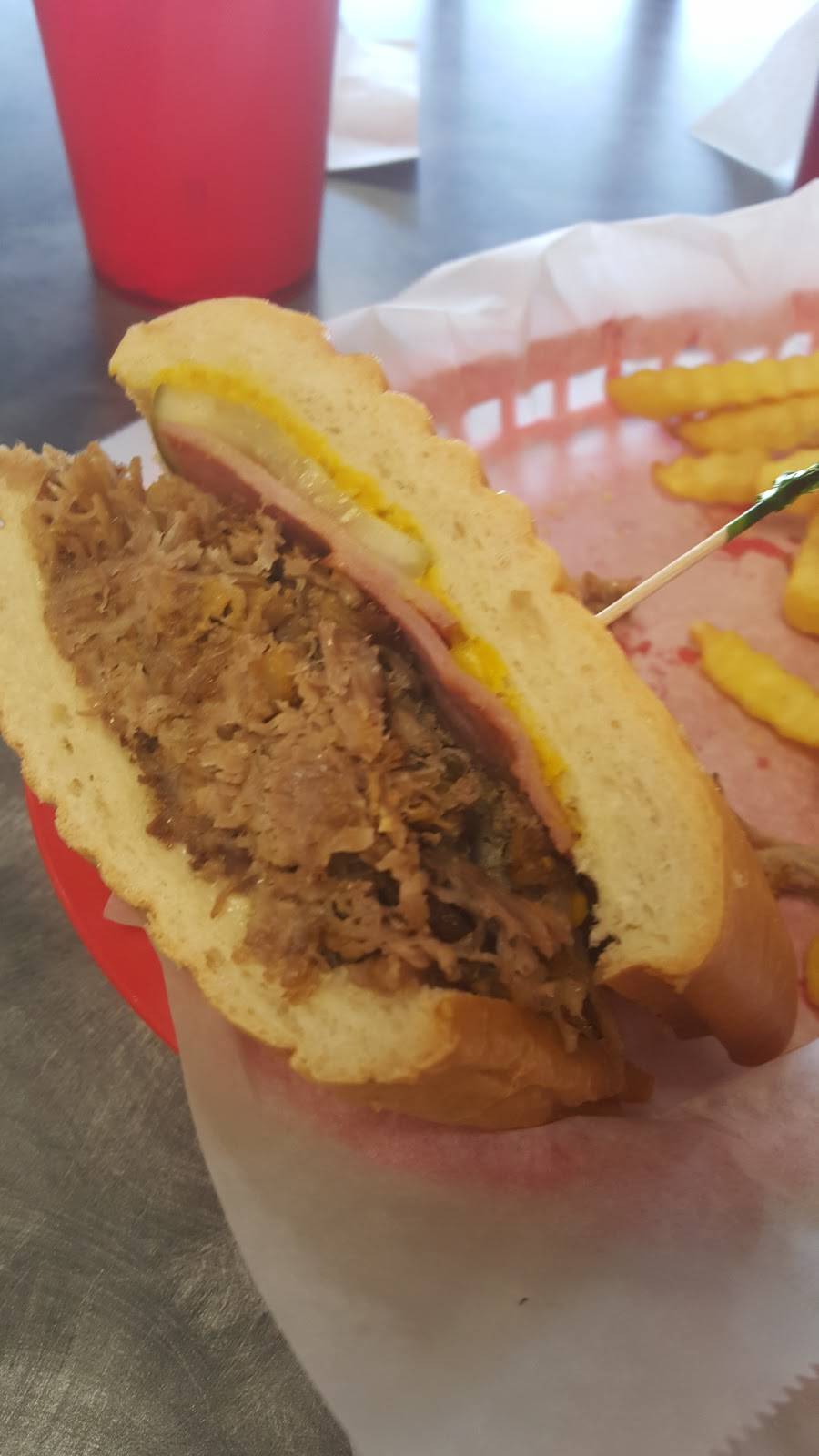 D’Corner | restaurant | 552 W Oglethorpe Hwy #100, Hinesville, GA 31313, USA | 9123321733 OR +1 912-332-1733