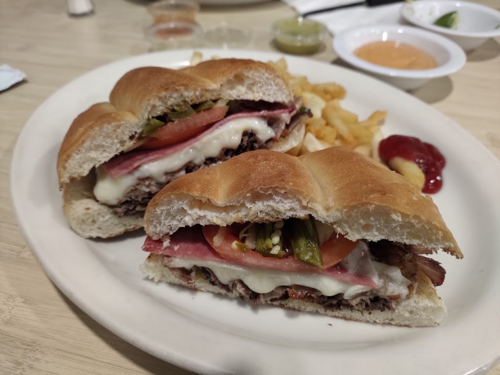 El Rey de la Torta | restaurant | 4425 W Glendale Ave Suite 8, Glendale, AZ 85301, USA | 6027704018 OR +1 602-770-4018