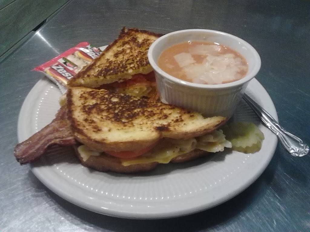 Lighthouse Deli | meal takeaway | 28 S Washington St, Sonora, CA 95370, USA | 2095321631 OR +1 209-532-1631